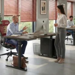 Escritorio Elevable Erghos Axis estructura negra 2 cantos curvos