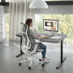 Escritorio Ergonómico Elevable Erghos Axis estructura blanca
