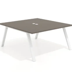 Mesa de oficina doble UvePro fondo 166, cantos rectos, estructura blanca