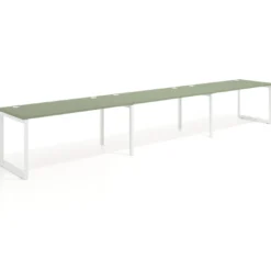 Mesa de oficina progresiva Delta triple, fondo 80cm, estructura blanca