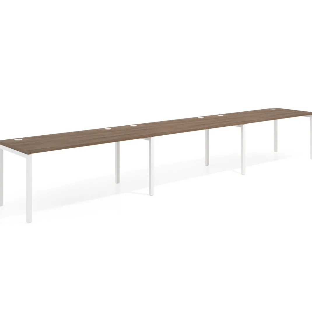 Mesa de oficina progresiva triple Kube, fondo 80cm, estructura blanca
