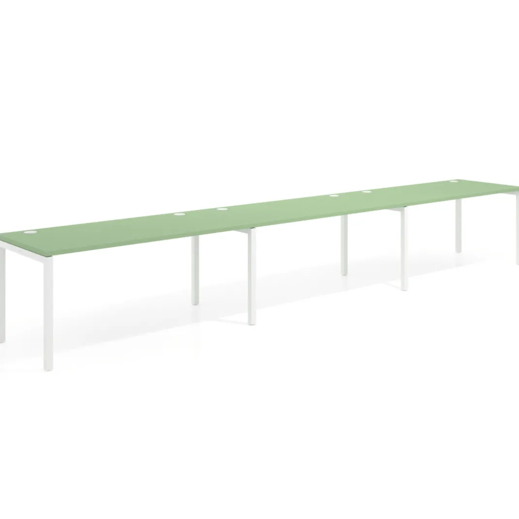 Mesa de oficina progresiva triple Kube, fondo 80cm, estructura blanca