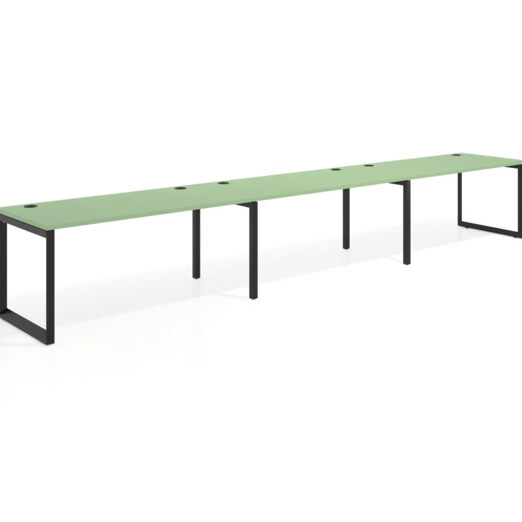 Mesa de oficina progresiva Delta triple, fondo 80cm, estructura negra