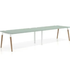 Mesa de oficina en continuidad Arki doble, patas de madera, fondo 100cm