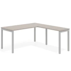 Mesa de oficina en L Kube fondo 68cm con ala estrecha, estructura aluminio
