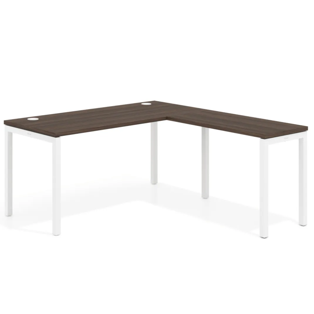 Mesa de oficina en L Kube fondo 68cm con ala estrecha, estructura blanco