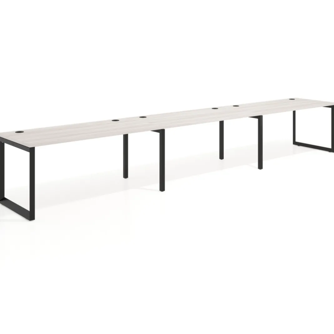 Mesa de oficina progresiva Delta triple, fondo 80cm, estructura negra
