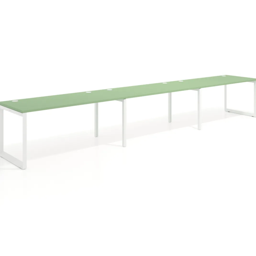 Mesa de oficina progresiva Delta triple, fondo 80cm, estructura blanca