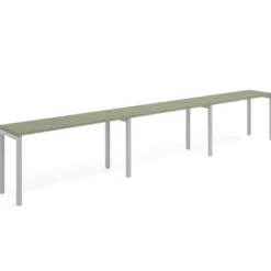Mesa de oficina progresiva triple Kube, fondo 50cm, estructura aluminio
