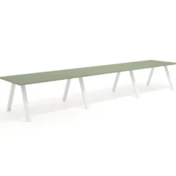 Mesa de oficina progresiva UvePro triple, fondo 100cm, estructura blanca