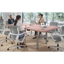 Mesa de Reuniones Elevable Erghos Core estructura aluminio canto curvo