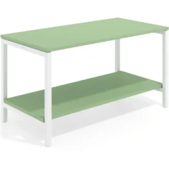 Mesa de trabajo expositor Kube con 2 niveles, estructura blanca