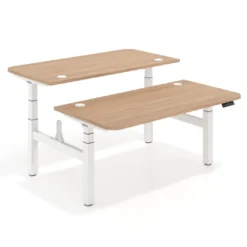 Mesa Multipuesto Elevable eléctrica Erghos Motion Pro estructura blanca 2 cantos curvos