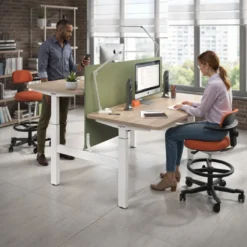 Mesa Multipuesto Elevable eléctrica Erghos Motion Pro estructura blanca canto recto