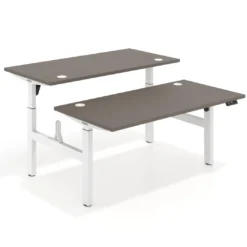Mesa Multipuesto Elevable eléctrica Erghos Motion estructura blanca canto recto