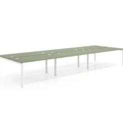 Mesa oficina multipuesto bench Kube triple, fondo 166 cm, estructura blanco