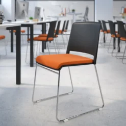 Silla Confidente tapizada Lotus