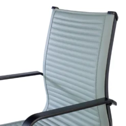Silla oficina de diseño Croma, respaldo bajo, estructura negra