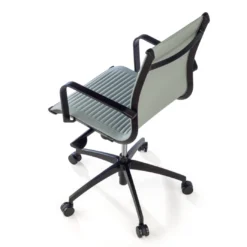 Silla oficina de diseño Croma, respaldo bajo, estructura negra