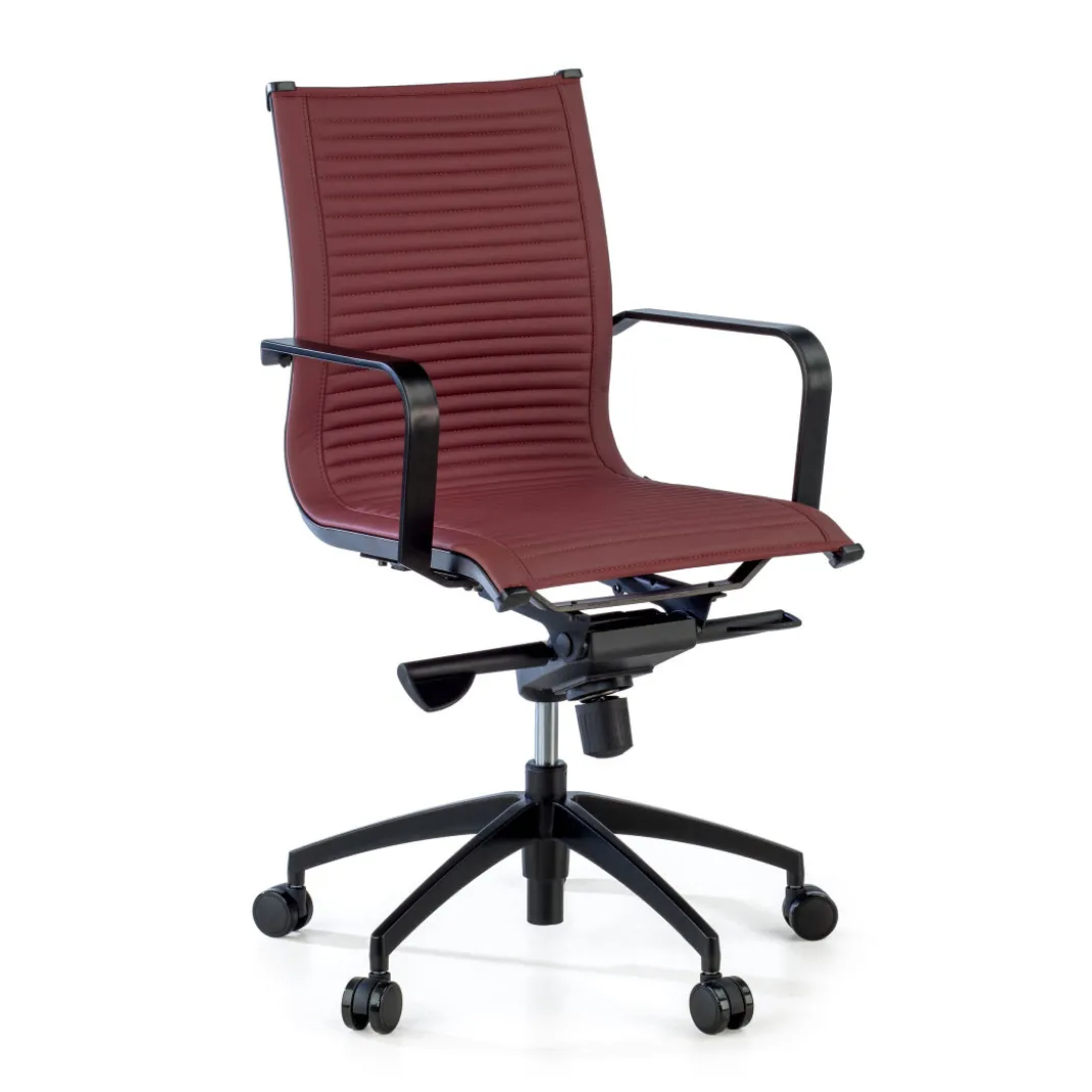 Silla oficina de diseño Croma, respaldo bajo, estructura negra