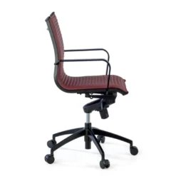Silla oficina de diseño Croma, respaldo bajo, estructura negra