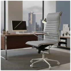Sillón oficina Diseño Forli, estructura blanca, respaldo alto, ecopiel