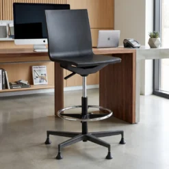 Taburete de trabajo Orbit, poliuretano rígido, base giratoria